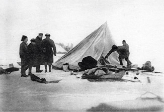 Красная палатка, 1928